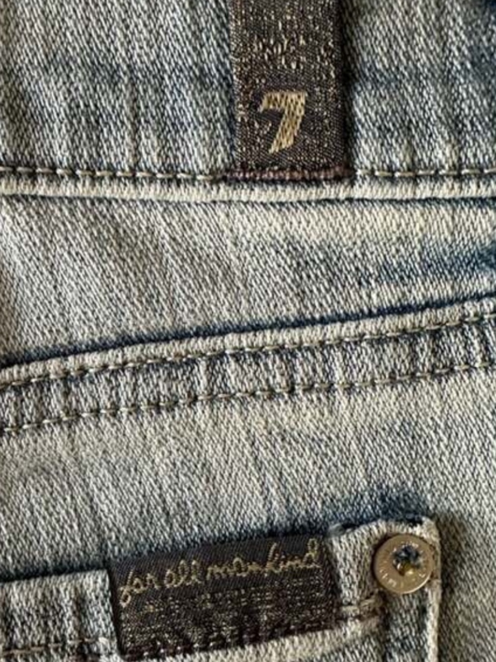 7 For All Mankind Distressed Shorts, Size 25. New - Picture 6 of 13
